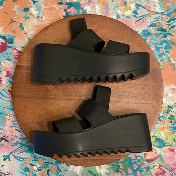 Steve Madden Ramzi Platform Strappy Sandals Black Made In Italy US 5.5 - Picture 2 of 12
